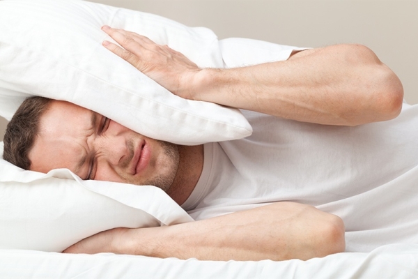 Cách giảm tiếng ồn cho nhà phố